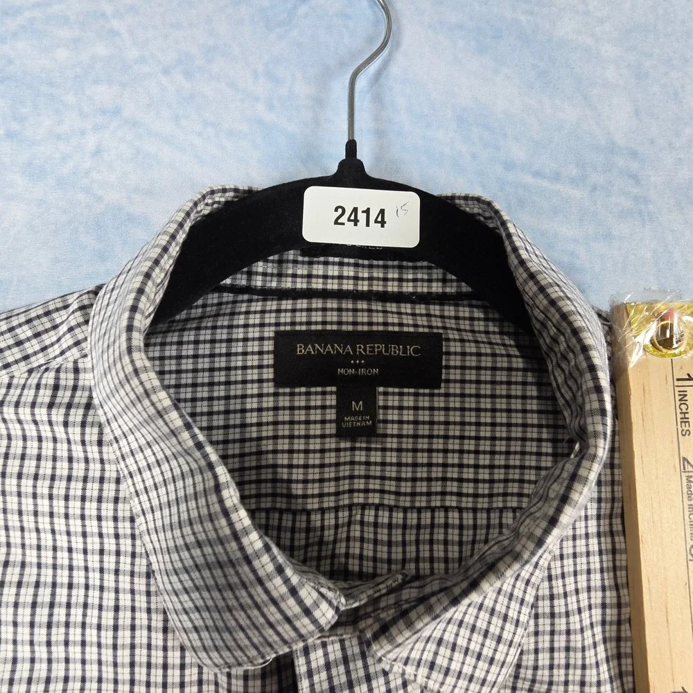Banana‎ Republic Mens Non-Iron Button Down Shirt Medium Navy White Micro Check
